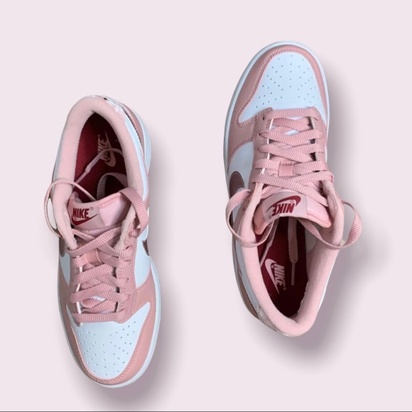 Nike Dunk Low Velvet - Picture 2 of 2